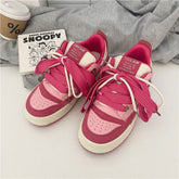 Rosa Erdbeer-Sneaker